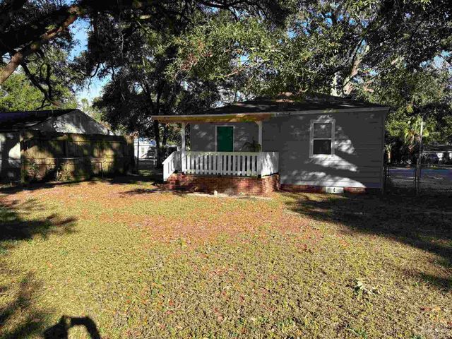 51 W Carver Dr, Pensacola, FL 32507