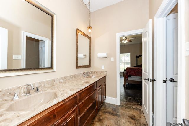 12148 La Hwy 73, Geismar, LA 70734