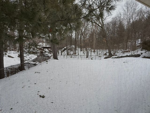 8 Sycamore Cir, Millbury, MA 01527