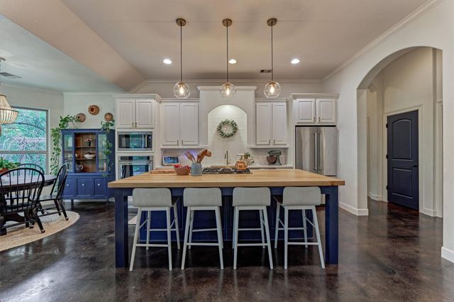 16727 Boothill Road, Stagecoach, TX 77355