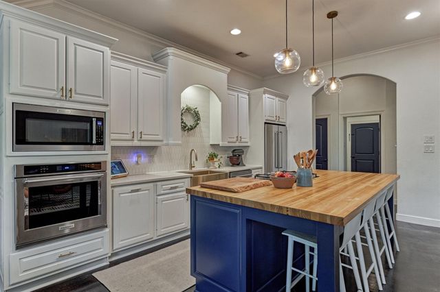 16727 Boothill Road, Stagecoach, TX 77355