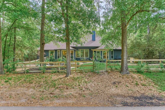 16727 Boothill Road, Stagecoach, TX 77355