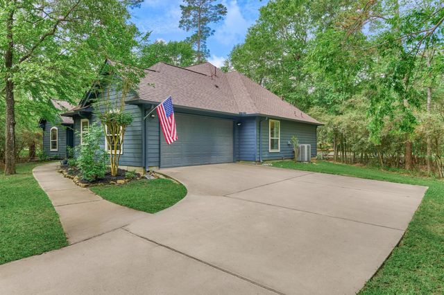 16727 Boothill Road, Stagecoach, TX 77355