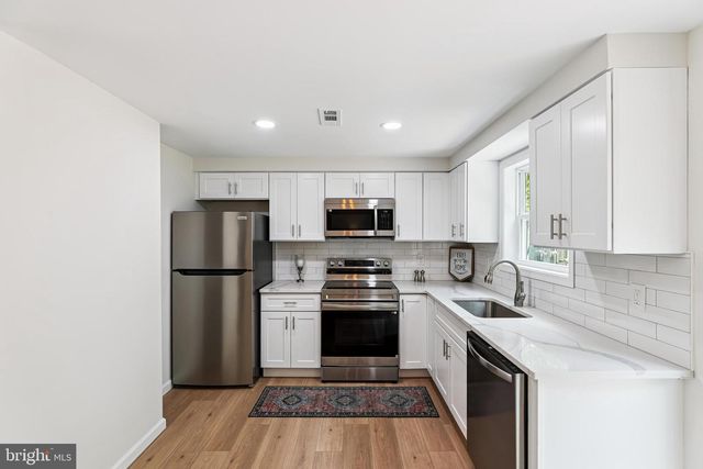 8114 SHEFFIELD CT, Jessup, MD 20794