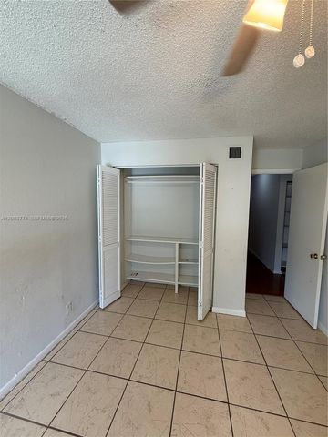 1809 NW 58th Avenue 18, Lauderhill, FL 33313