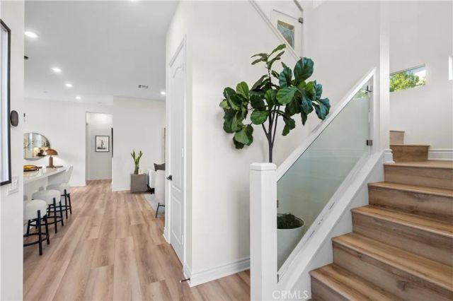 120 Frame, Irvine, CA 92618