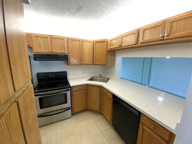 1107 Green Pine Boulevard A1, West Palm Beach, FL 33409