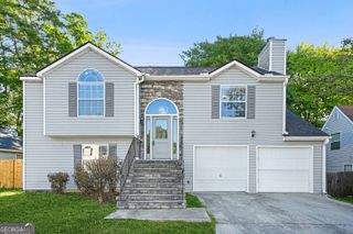 1090 Drawbridge Drive, Riverdale, GA 30296