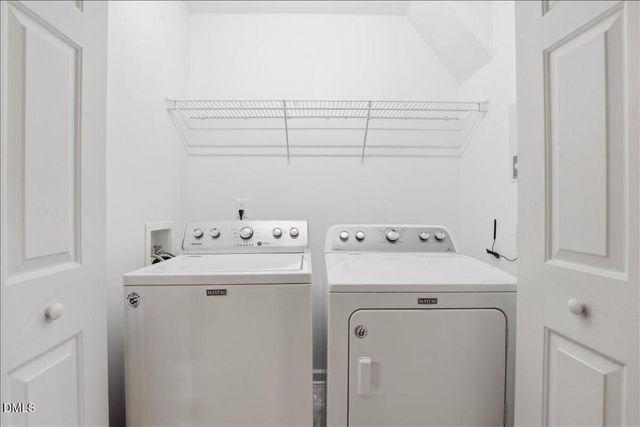 215 W Moss Creek Drive, Clayton, NC 27520