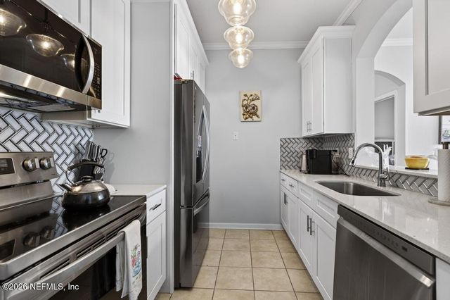 7990 BAYMEADOWS Road E 307, Jacksonville, FL 32256