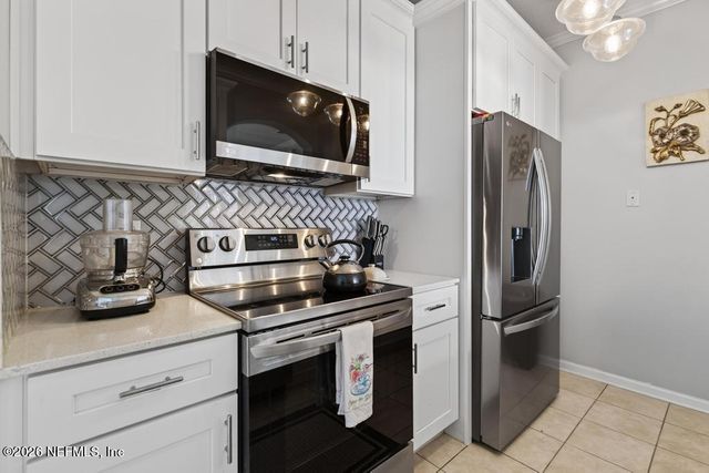 7990 BAYMEADOWS Road E 307, Jacksonville, FL 32256