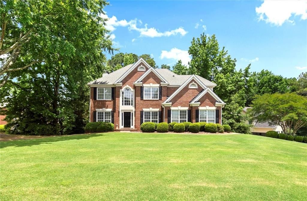 194 Lake Ruby Drive, Suwanee, GA 30024
