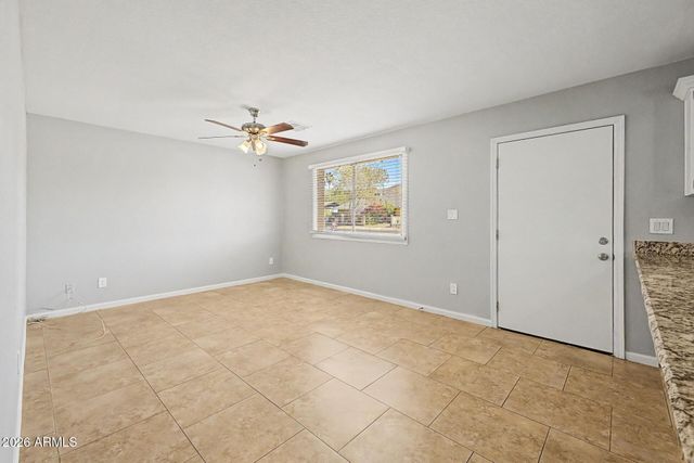 808 E DESERT Drive N, Phoenix, AZ 85042