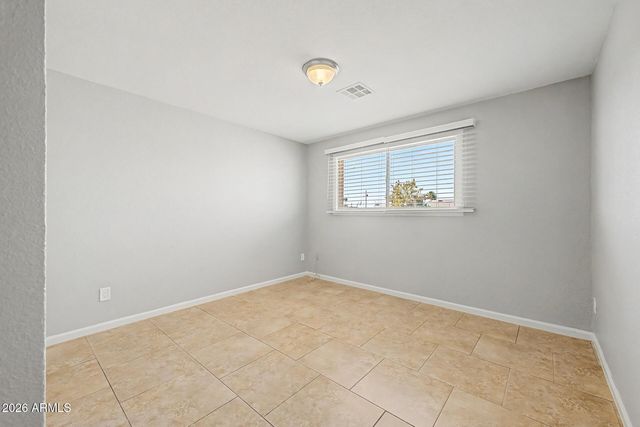 808 E DESERT Drive N, Phoenix, AZ 85042