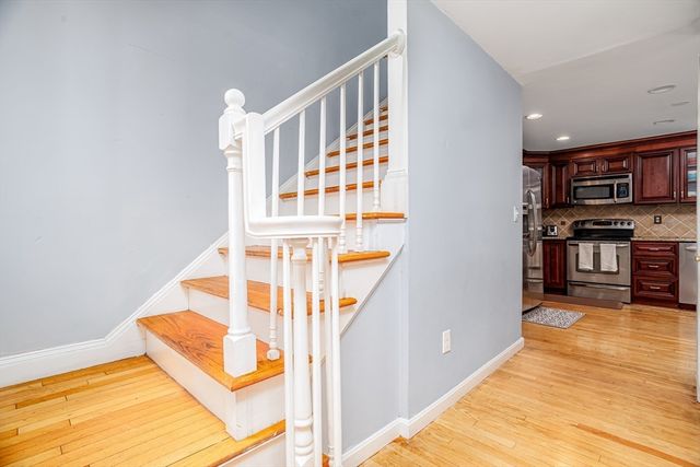 100 Shawna St, Fitchburg, MA 01420