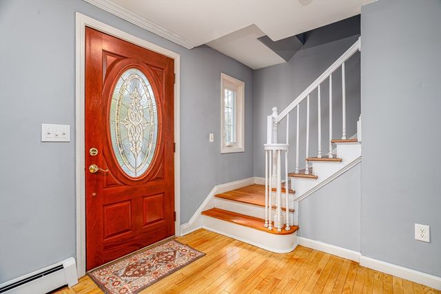 100 Shawna St, Fitchburg, MA 01420