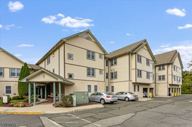 93 Park Edge, Berkeley Heights Twp., NJ 07922