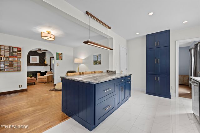 6001 E Governor John Sevier Hwy, Knoxville, TN 37924