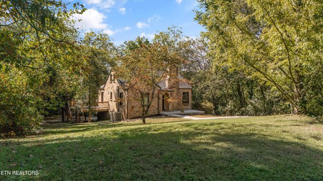 6001 E Governor John Sevier Hwy, Knoxville, TN 37924