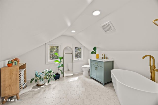 6001 E Governor John Sevier Hwy, Knoxville, TN 37924