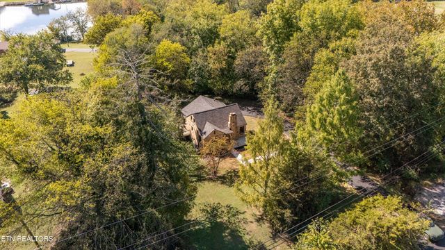 6001 E Governor John Sevier Hwy, Knoxville, TN 37924