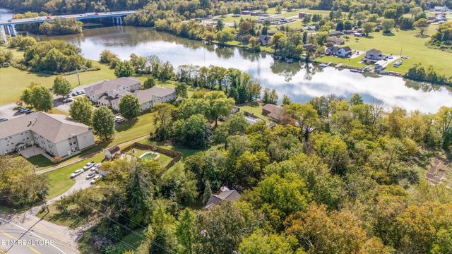 6001 E Governor John Sevier Hwy, Knoxville, TN 37924