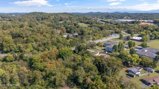 6001 E Governor John Sevier Hwy, Knoxville, TN 37924