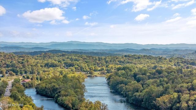 6001 E Governor John Sevier Hwy, Knoxville, TN 37924