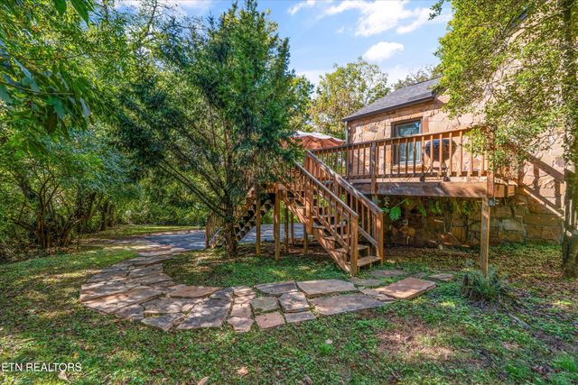 6001 E Governor John Sevier Hwy, Knoxville, TN 37924