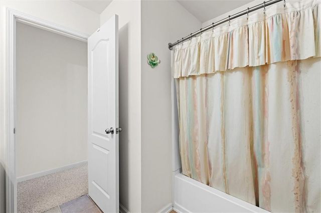 1092 S Creek Dr, Villa Rica, GA 30180