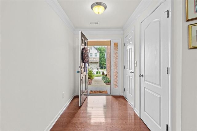 1092 S Creek Dr, Villa Rica, GA 30180
