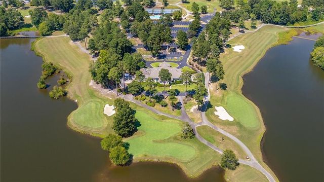 1092 S Creek Dr, Villa Rica, GA 30180