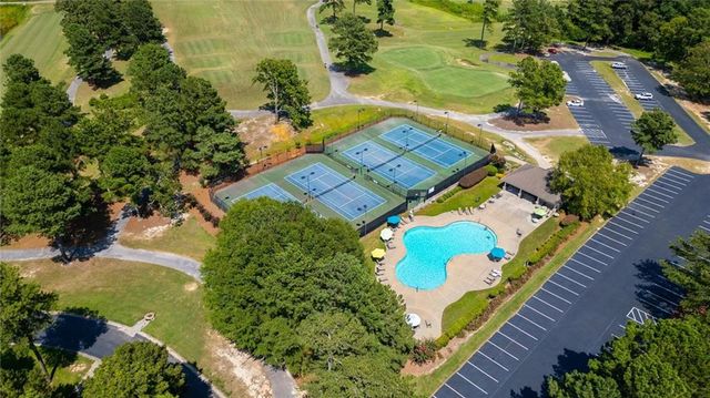 1092 S Creek Dr, Villa Rica, GA 30180