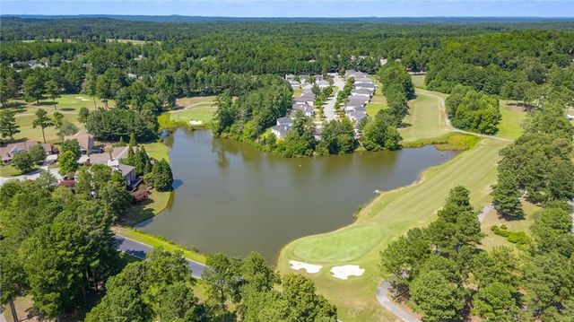 1092 S Creek Dr, Villa Rica, GA 30180