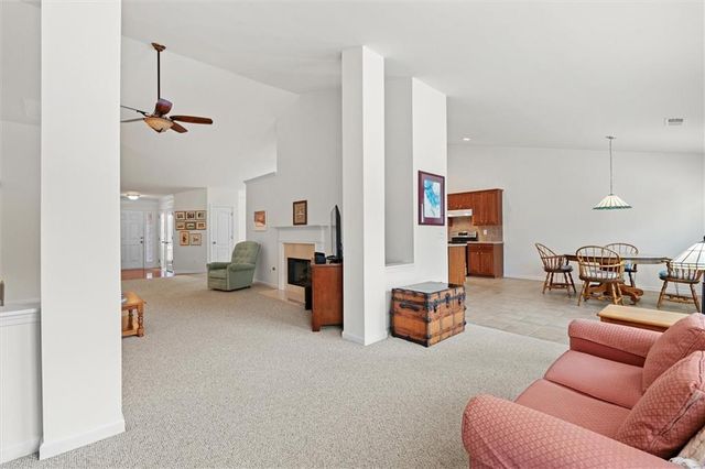 1092 S Creek Dr, Villa Rica, GA 30180