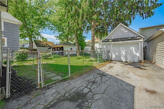 118 Zimmerman Street, North Tonawanda, NY 14120