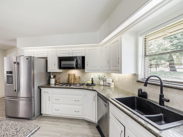 13436 Forestway Drive, Dallas, TX 75240