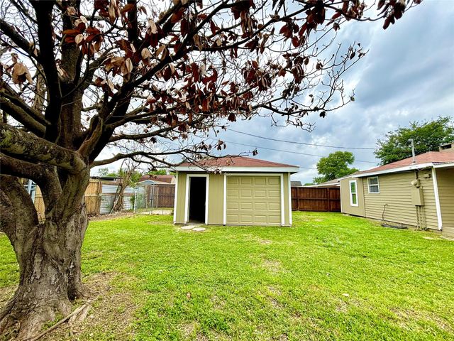 13034 Peoria Street, Houston, TX 77015