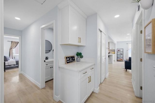 11131 Tyrolean Way, San Diego, CA 92126