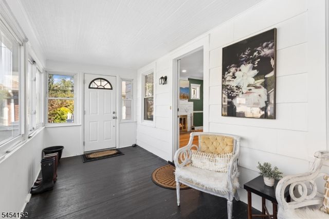 18 Stewart Pl, Fanwood Boro, NJ 07023