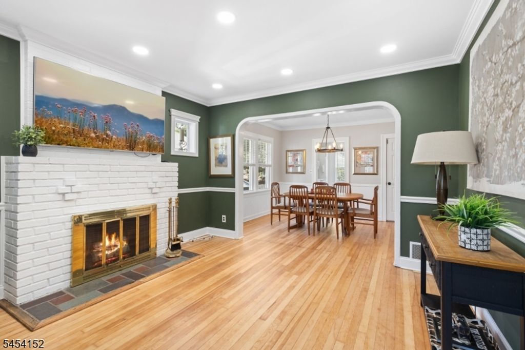 18 Stewart Pl, Fanwood Boro, NJ 07023 — photo 5