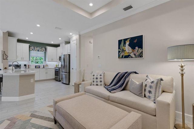 6324 PLATEAU COURT, Bradenton, FL 34203