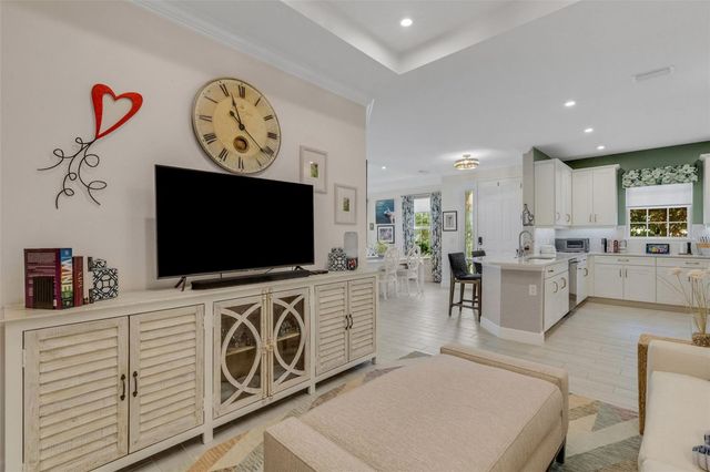 6324 PLATEAU COURT, Bradenton, FL 34203