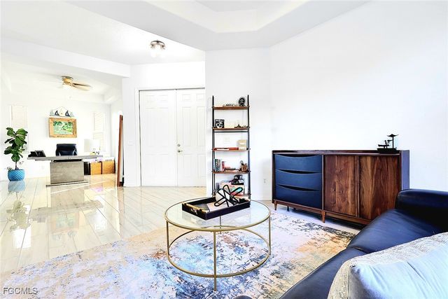 2675 Blue Cypress Lake CT, Cape Coral, FL 33909