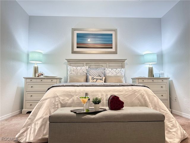 2675 Blue Cypress Lake CT, Cape Coral, FL 33909