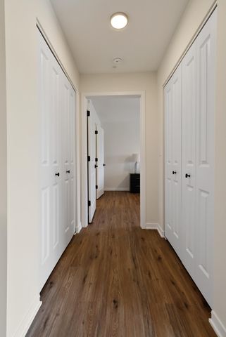 2034 W 75th Place 31, Merrillville, IN 46410