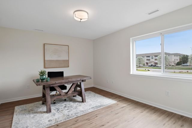 2034 W 75th Place 31, Merrillville, IN 46410