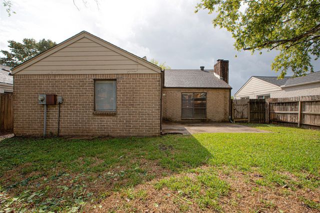16042 Bear Hill Drive, Houston, TX 77084