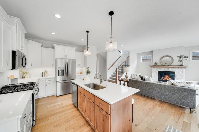 7164 Agate Trail, Inver Grove Heights, MN 55077