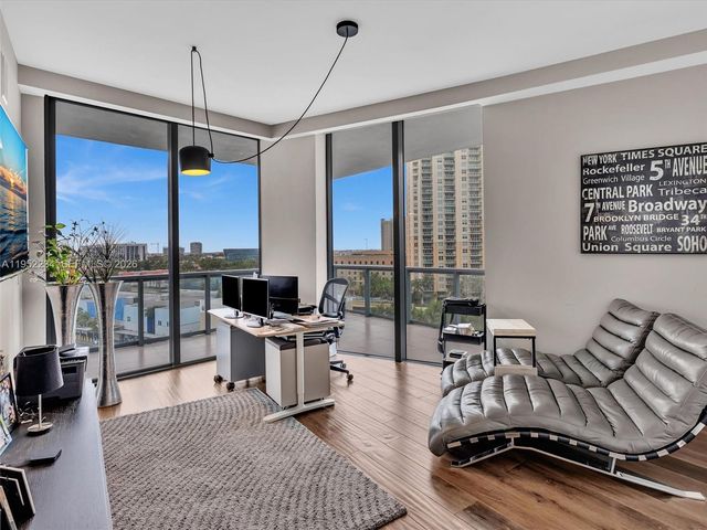 3300 NE 188th St 718, Aventura, FL 33180